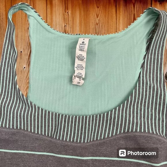 EUC! Lululemon Racerback Tank in Light Gray and Mint Green Size 8 - Picture 3 of 3